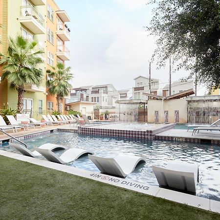 Sonder At Southtown Aparthotel San Antonio Exterior photo